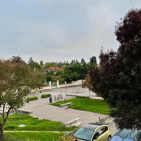 2 Chambres, Securise, Parking, Climatisation, Eurexpo Ldlc Arena *